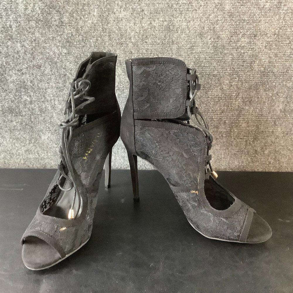 LILIANA BARBARA - 22 BLACK HIGH HEEL ANKLE BOOTS - NEW IN BOX
